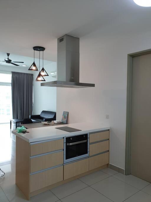 Direct Qbm & Ikea *Highfloor Sunrise Seaview Condo Bayan Lepas Extérieur photo